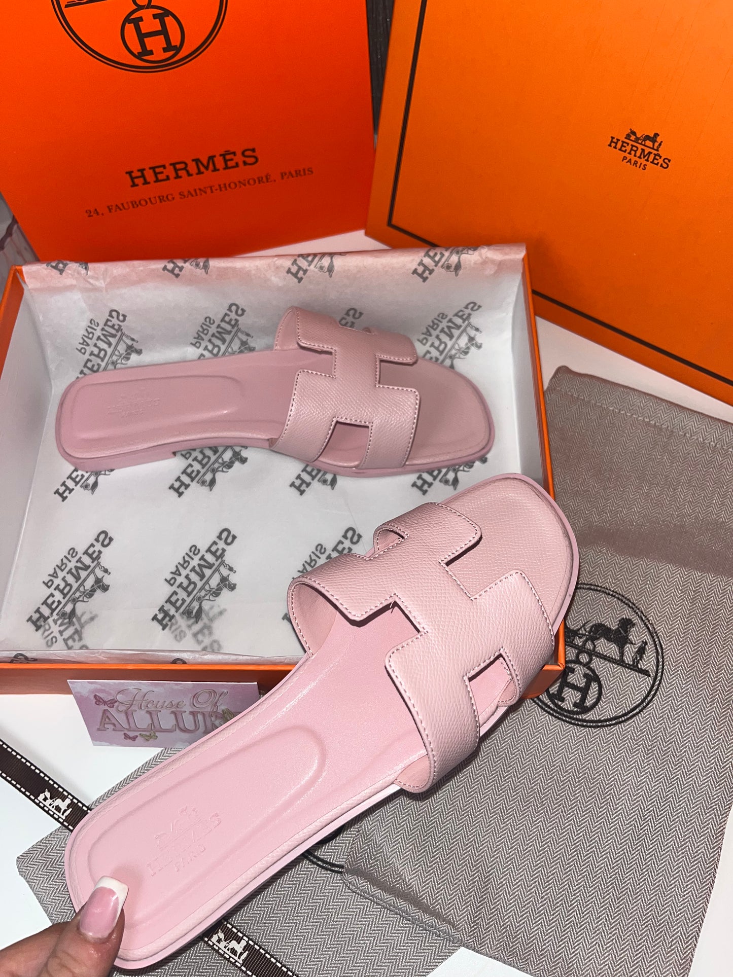 Baby Pink H Slides (PRE ORDER)