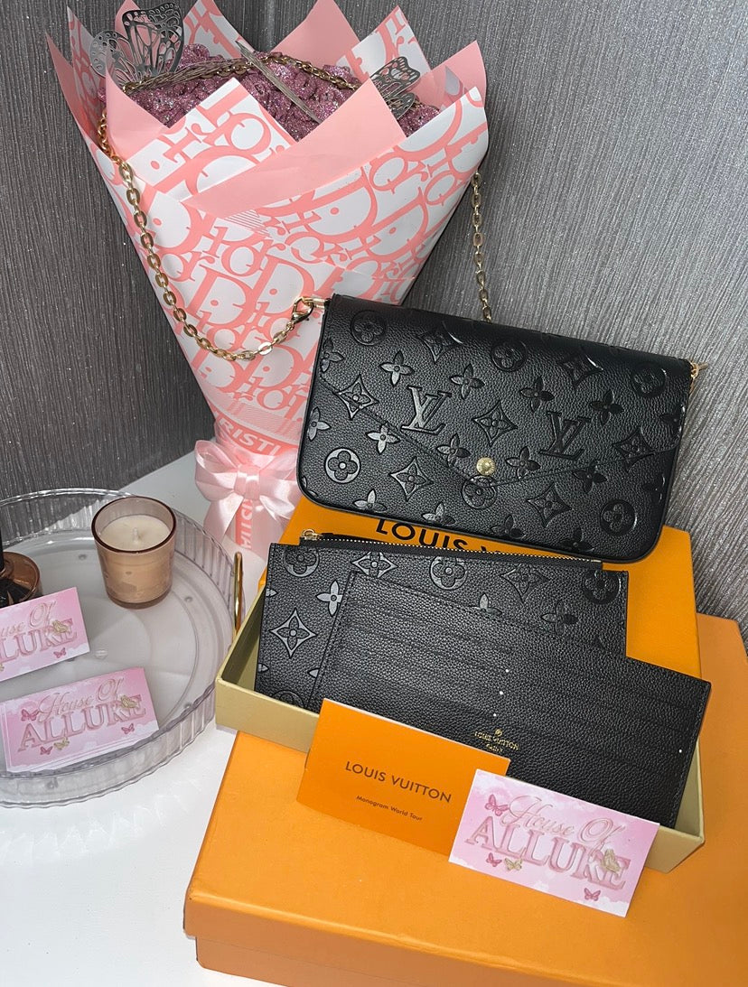Black Pochette Bag (PRE ORDER)